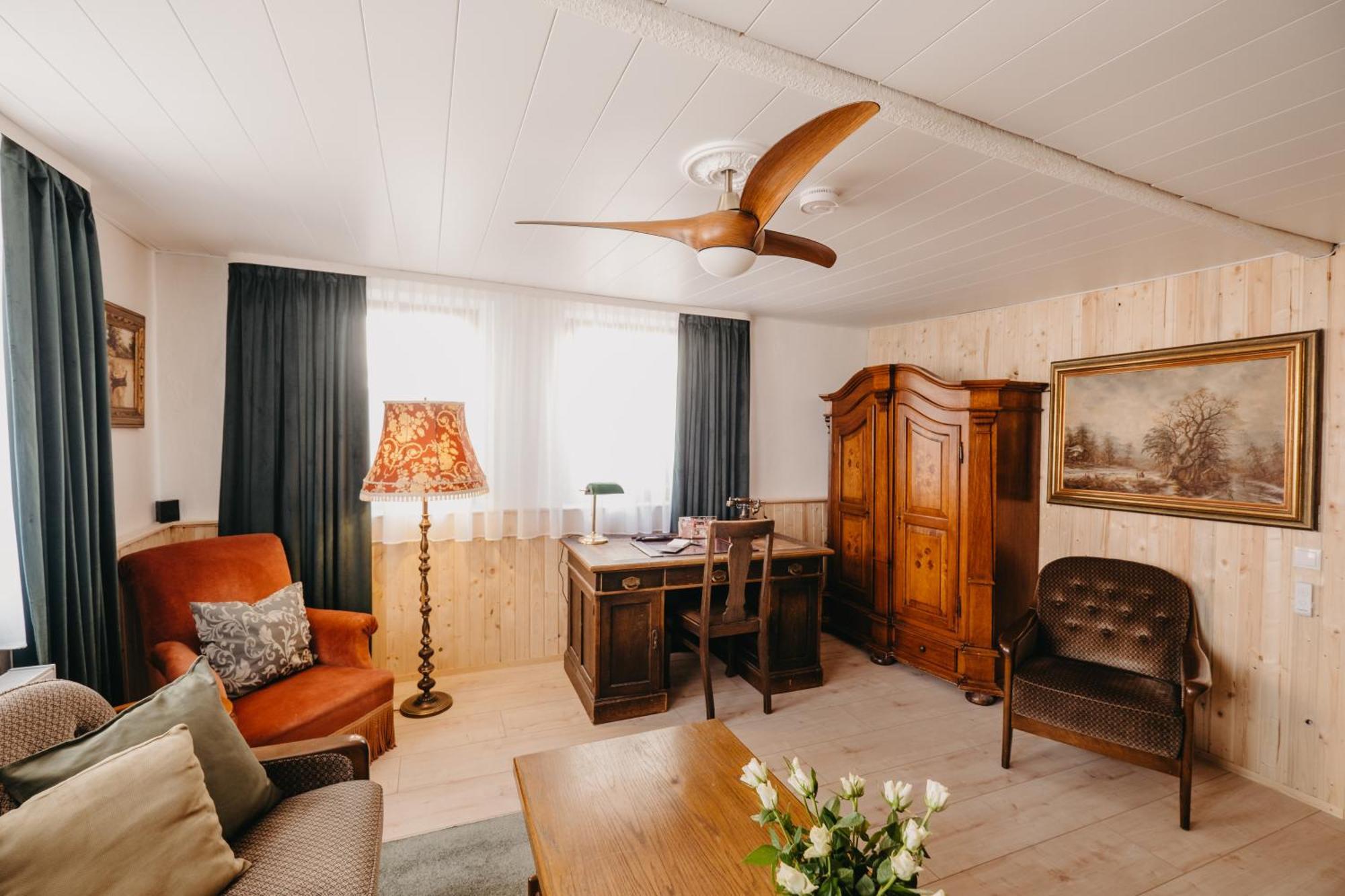 Altes Haeusle Am Waschbach-Weinberg Apartment อีเดินโคเบิน ภายนอก รูปภาพ